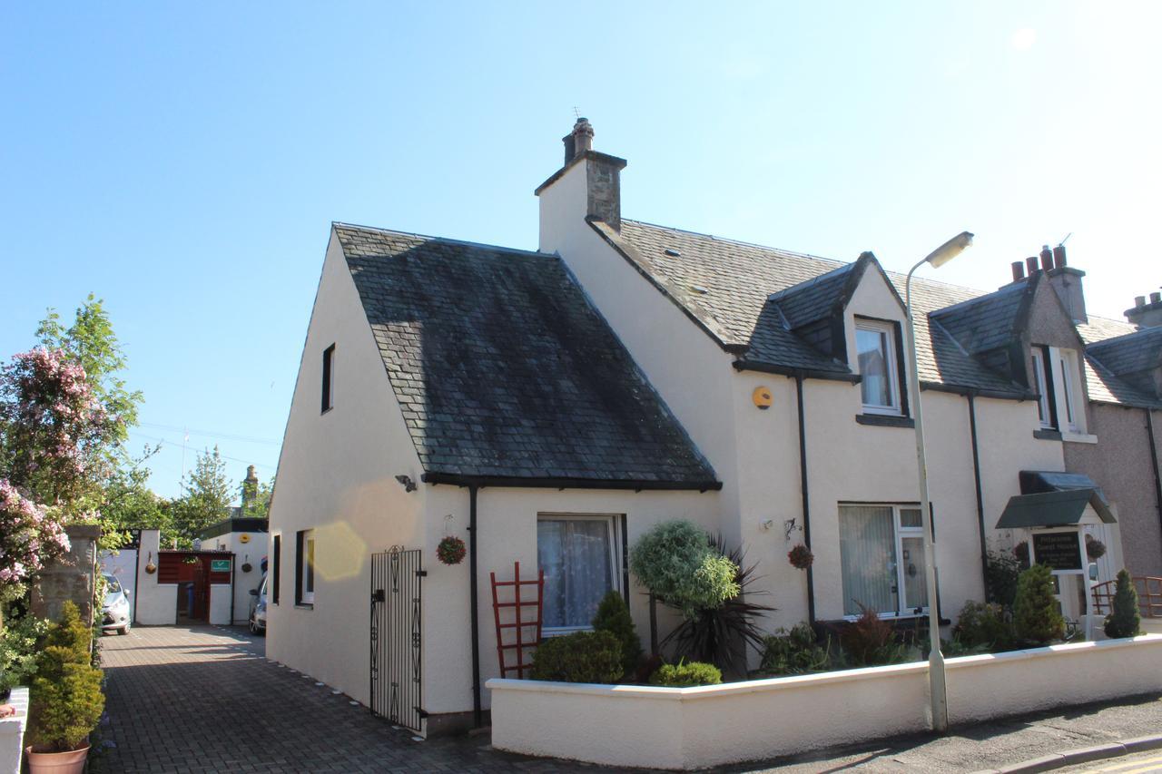 Pitfaranne Guest House Inverness Exteriér fotografie